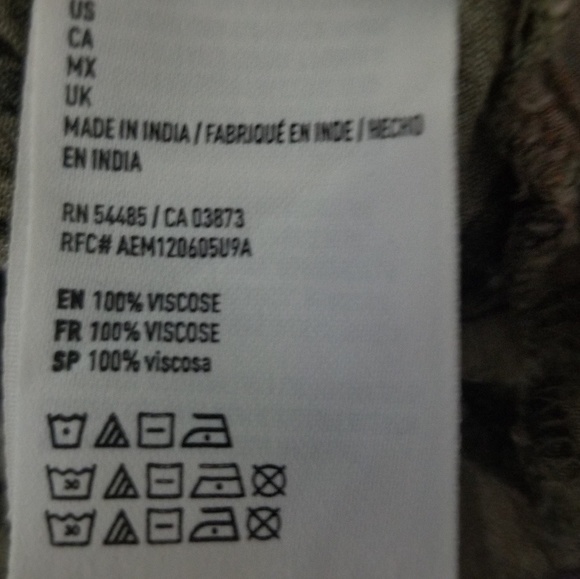 AE Sage Green Floral Print Crop Tank - Picture 7 of 7